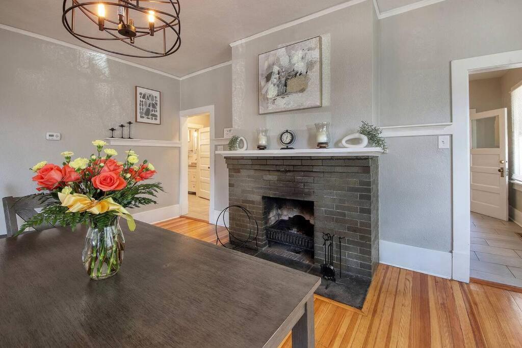 Historic Home W/Pikes Peak Views 科罗拉多斯普林斯 外观 照片