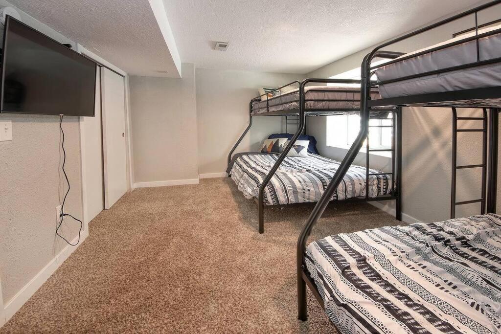 Historic Home W/Pikes Peak Views 科罗拉多斯普林斯 外观 照片